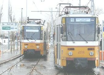 Budapest light rail tramway, Savoya Park station
