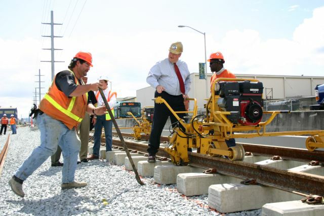 Seattle LRT tracklaying