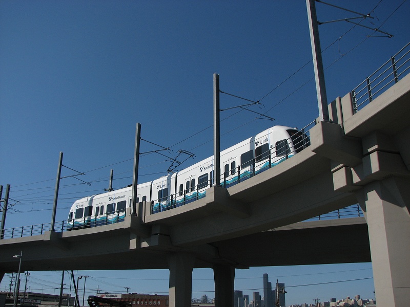Beginilah Perbedaan Antara Trem, LRT, MRT dan Monorel